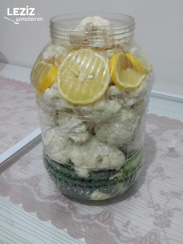 Karnabahar Brokoli Turşusu