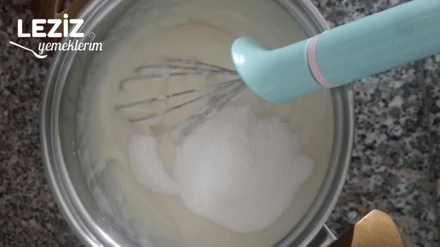 Yaş Pasta (Ev Yapımı Pasta)