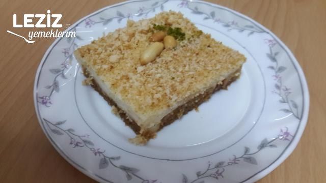 Karamelize Şerbetli Etimek Tatlısı