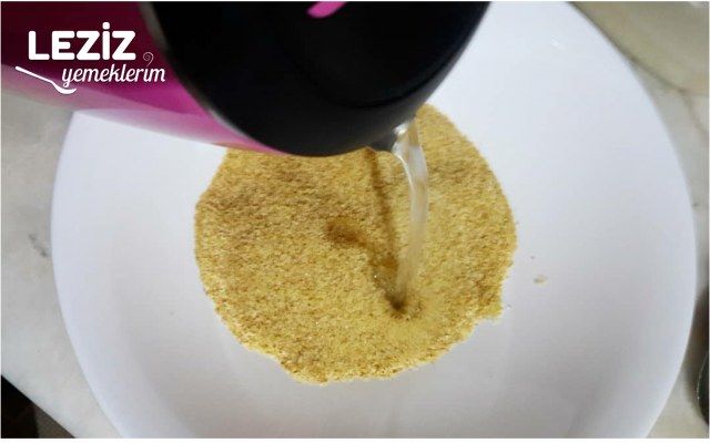 Bulgurlu Brokoli Salatası (Gün Sunumlarınıza Yakışacak Bir Lezzet)