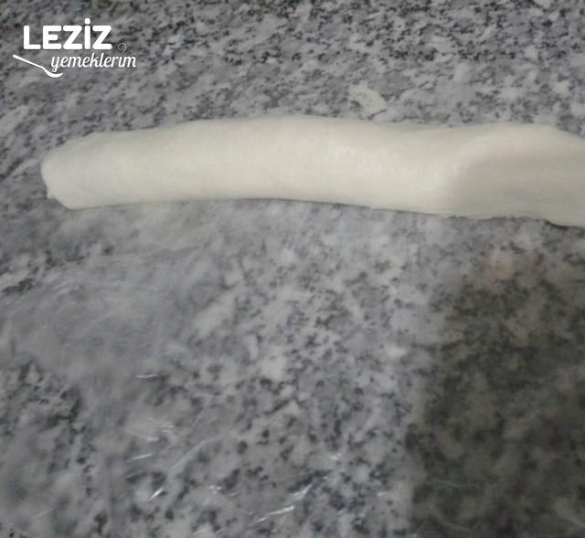 Elmalı Milföy Ruloları