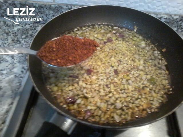 Yumuşacık Mercimekli Köfte Tarifi