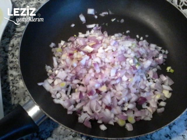 Yumuşacık Mercimekli Köfte Tarifi