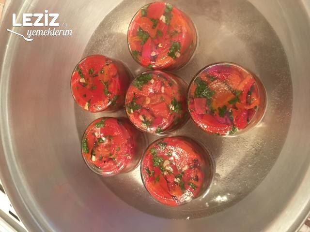 Maydanozlu Köz Biber Turşusu