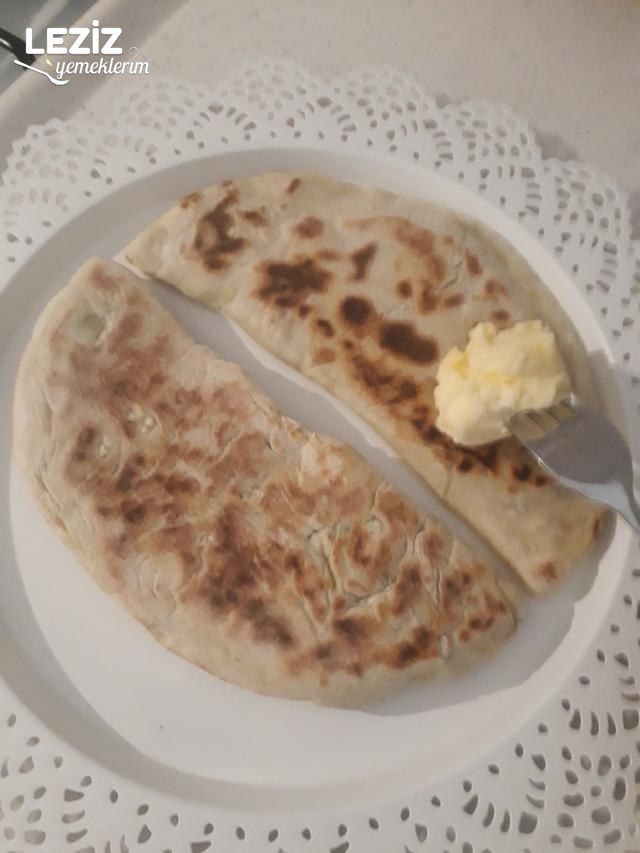 Pırasalı Ve Ispanaklı Gözleme