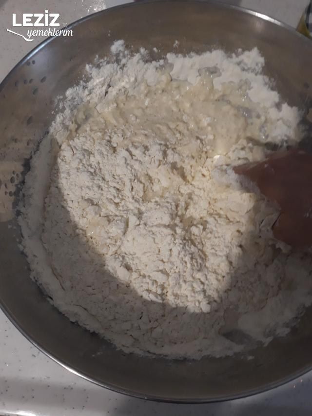 Pırasalı Ve Ispanaklı Gözleme