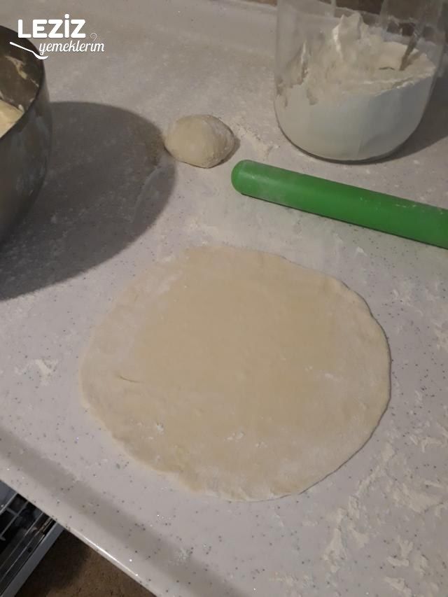 Pırasalı Ve Ispanaklı Gözleme