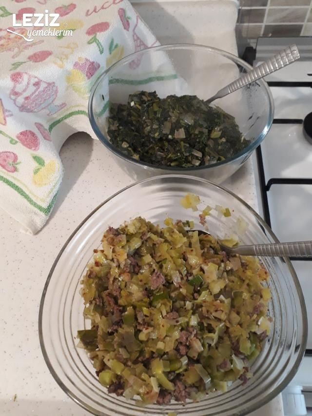 Pırasalı Ve Ispanaklı Gözleme