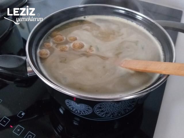 Bulgur Köfteli Nohutlu Ispanak