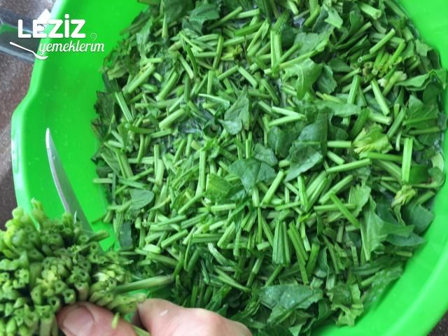 Ispanak Başı Çorbası