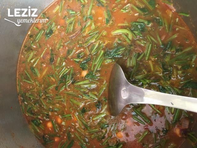 Ispanak Başı Çorbası