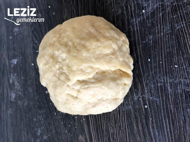 Ev Yapımı Soslu Taze Makarna