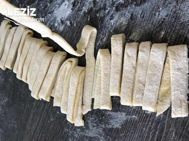 Ev Yapımı Soslu Taze Makarna