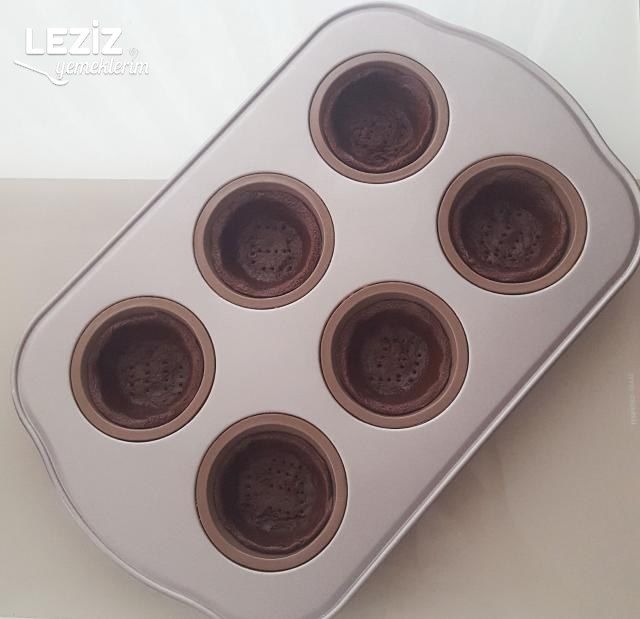 Krema Dolgulu Mini Tart