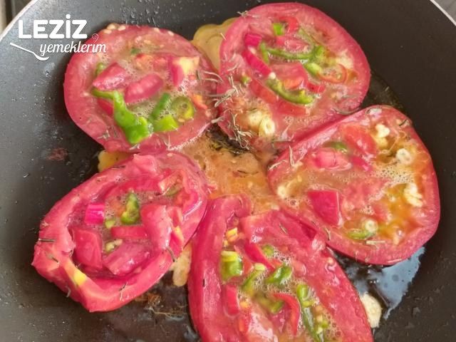 Domatesli Omlet
