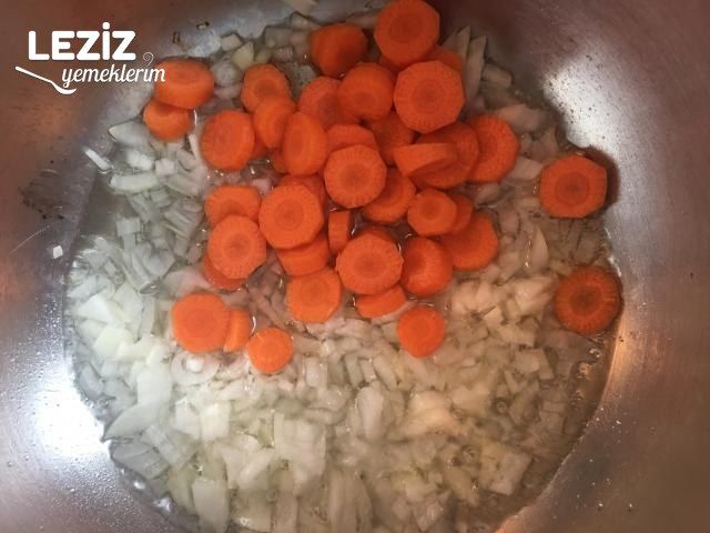 Zeytinyağlı Semizotu Yemeği Tarifi