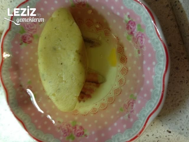 Lezzeti Şahane Susamlı Tuzlu Badem Kurabiye