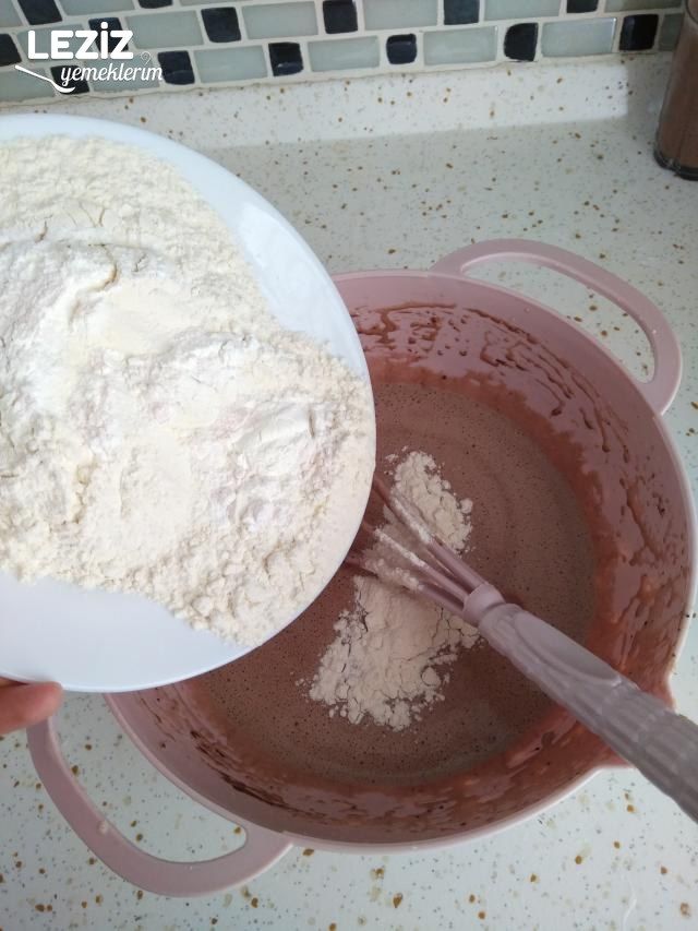 Garantili Yumurtası Kokmayan Islak Kek