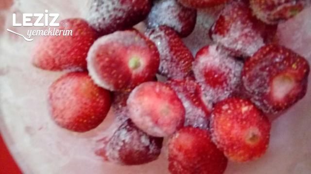 Kuruyemişli Muhallebi Tarifi