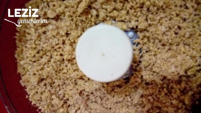 Kuruyemişli Muhallebi Tarifi