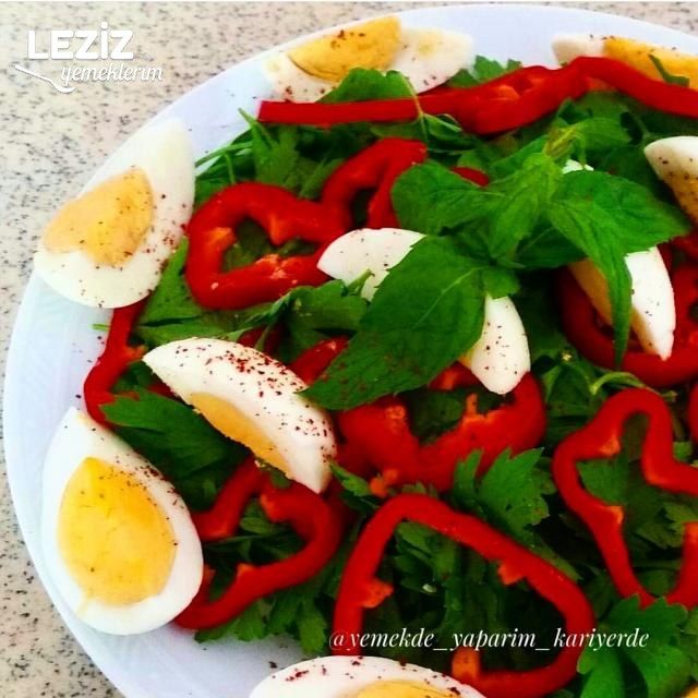 Maydanoz Yatağında, Kahvaltılık Yumurta