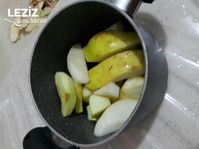 Elmalı Armutlu Bebek Püresi