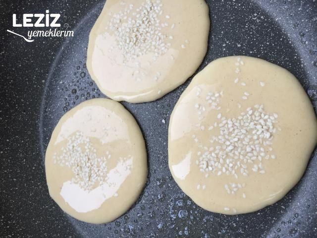 Nefis Pankek (Susamlı)