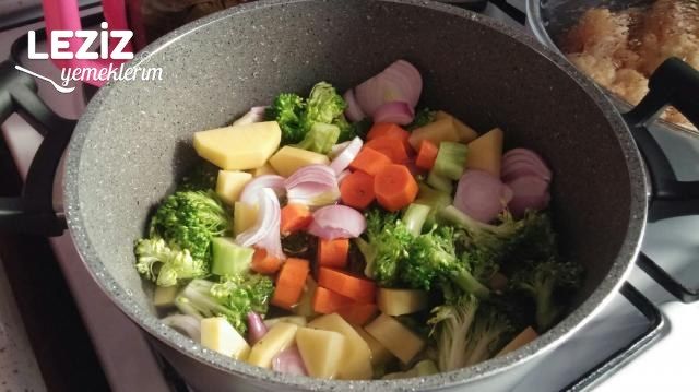 Nefis Brokoli Çorbası