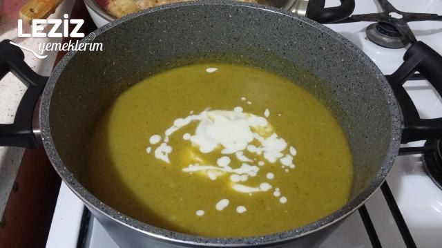 Nefis Brokoli Çorbası