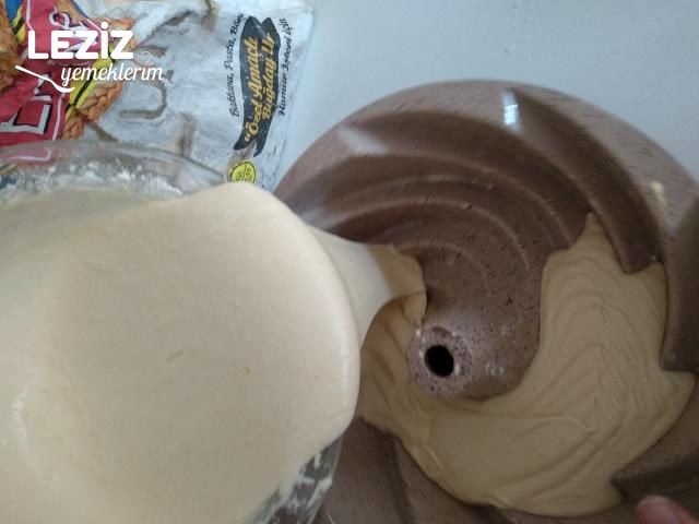 Yoğurtlu Limonlu Kek