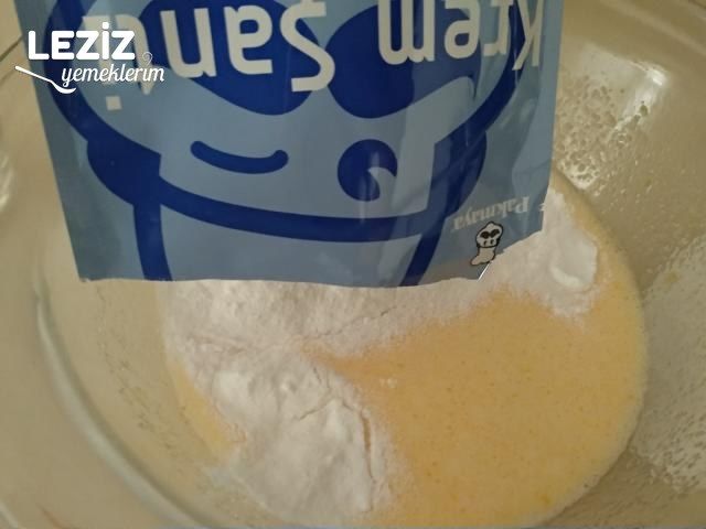 Yoğurtlu Limonlu Kek