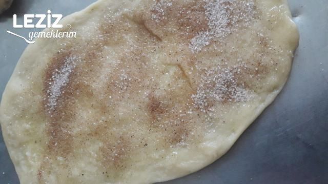 Tarçınlı Şekerli Poğaça