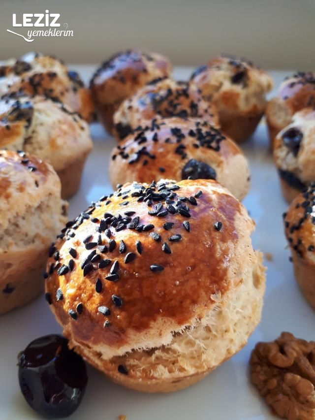Cevizli - Zeytinli Muffinler