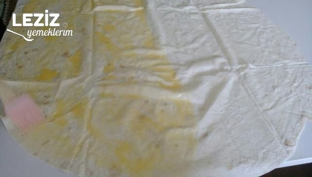 Hazır Yufkadan Pişi