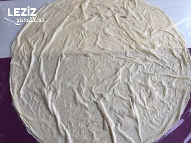 Kıymalı Rulo Börek