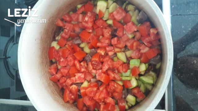 Etli Bulgur Pilavı Nasıl Yapılır