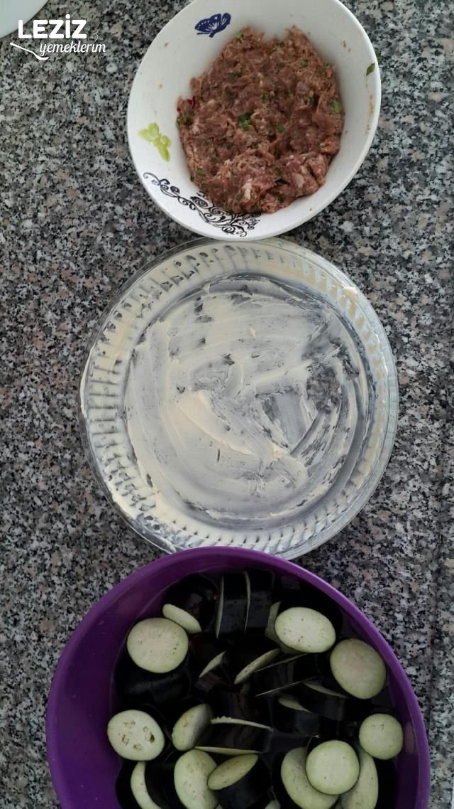 Borcamda Patlıcan Kebabı