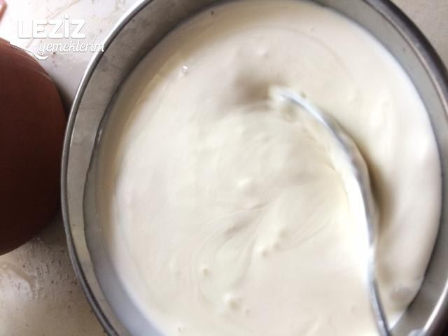 Kremalı Börek Tarifi