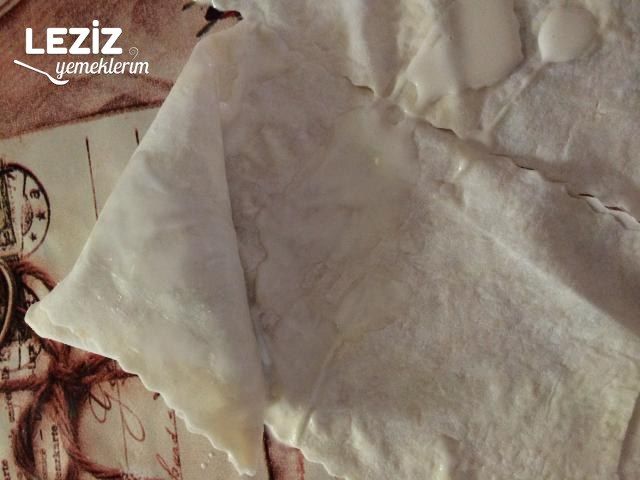 Kremalı Börek Tarifi