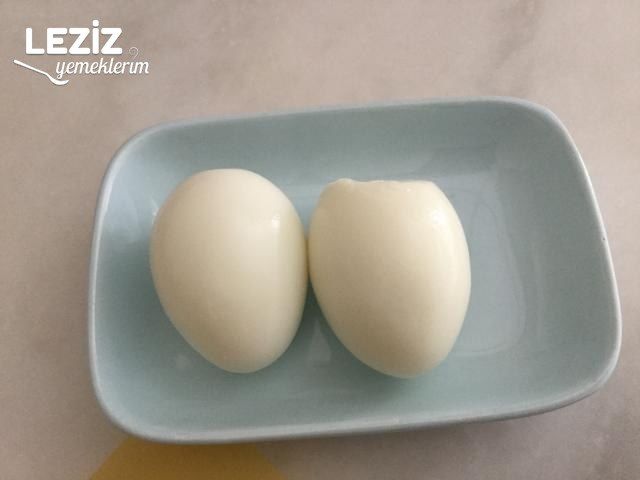 Yumurta Kapama (Tereyağında)