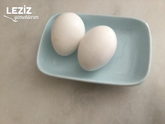 Yumurta Kapama (Tereyağında)
