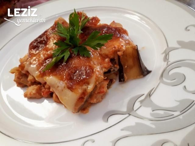 Tavuklu Patlıcan Lazanya