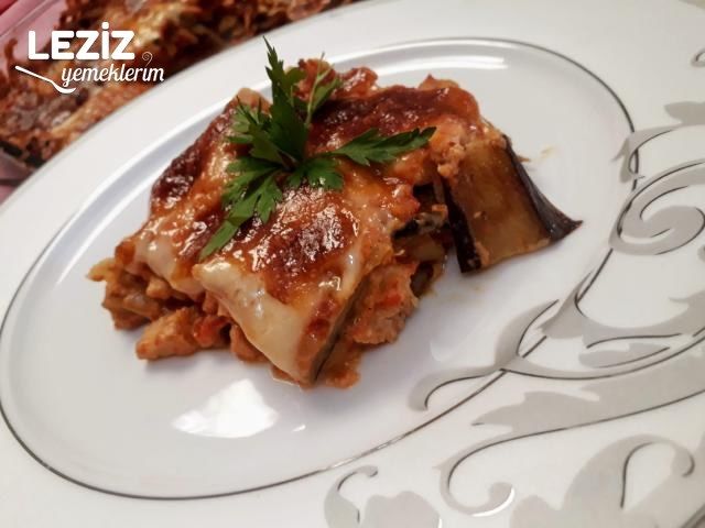 Tavuklu Patlıcan Lazanya