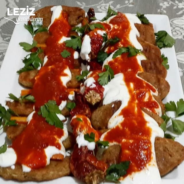 Bayat Ekmek Köftesi Yapılışı