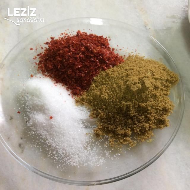 Yumurta Salatası (Gaziantep Yöresi)