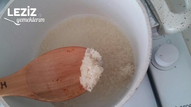 Sütlaç (Harika Lezzetiyle)