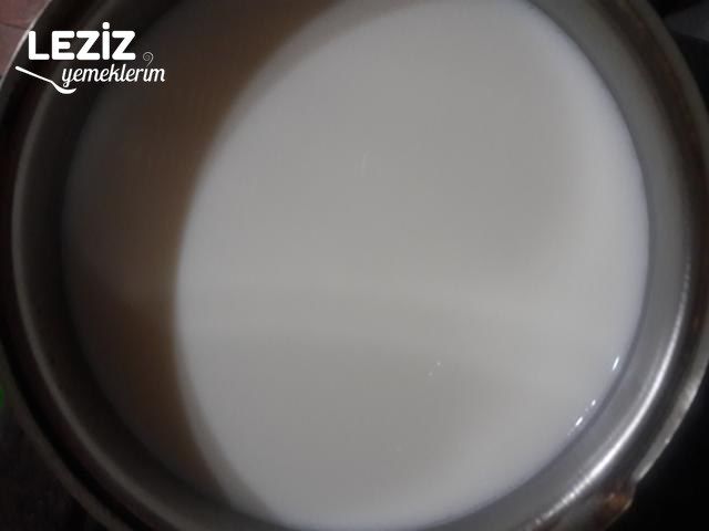 Mayalı Peynirli Poğaça