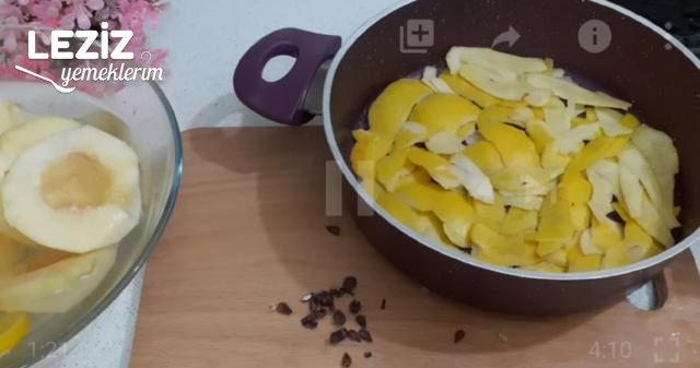 Doğal Rengiyle Kıpkırmızı Ayva Tatlısı (Videolu)