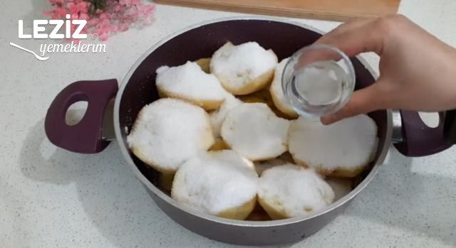 Doğal Rengiyle Kıpkırmızı Ayva Tatlısı (Videolu)