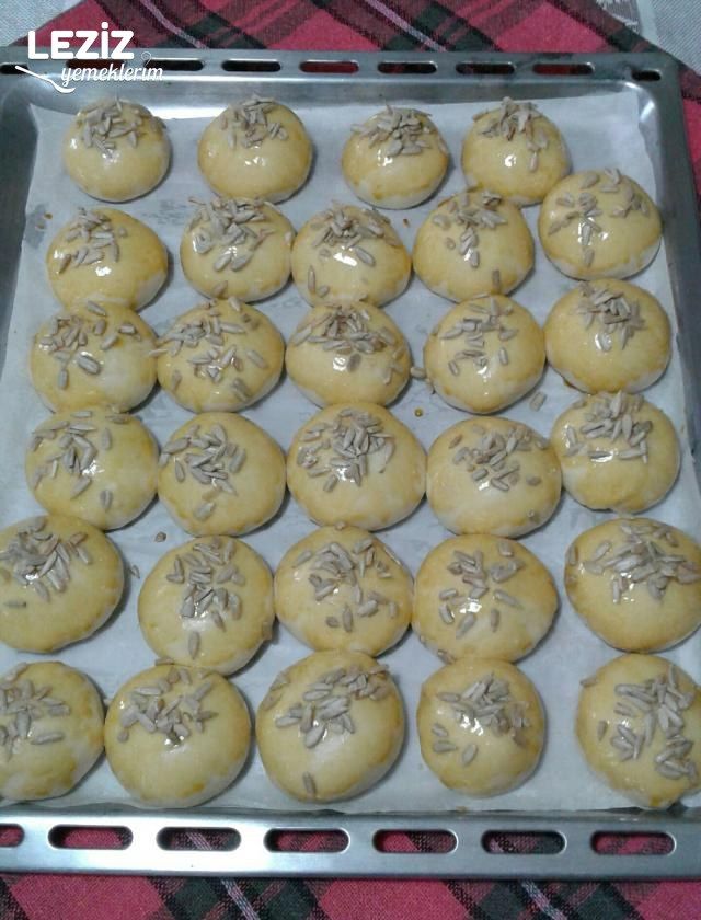 Çekirdekli Poğaça (İçi Boş)